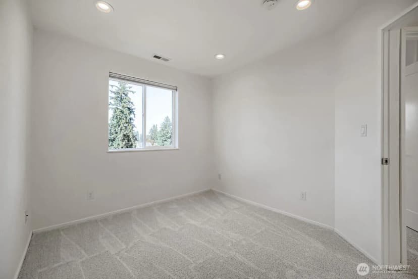 Property photo for 1016 E 40th Street, Tacoma photo 25