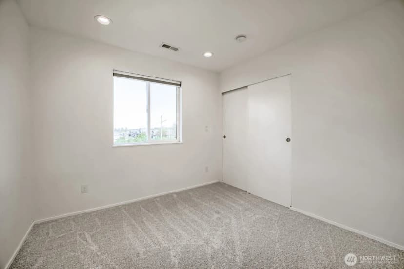 Property photo for 1016 E 40th Street, Tacoma photo 23