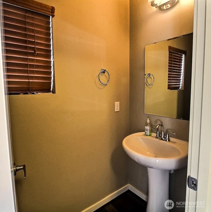 Property photo for 6321 Victoria Avenue Se, Auburn photo 33