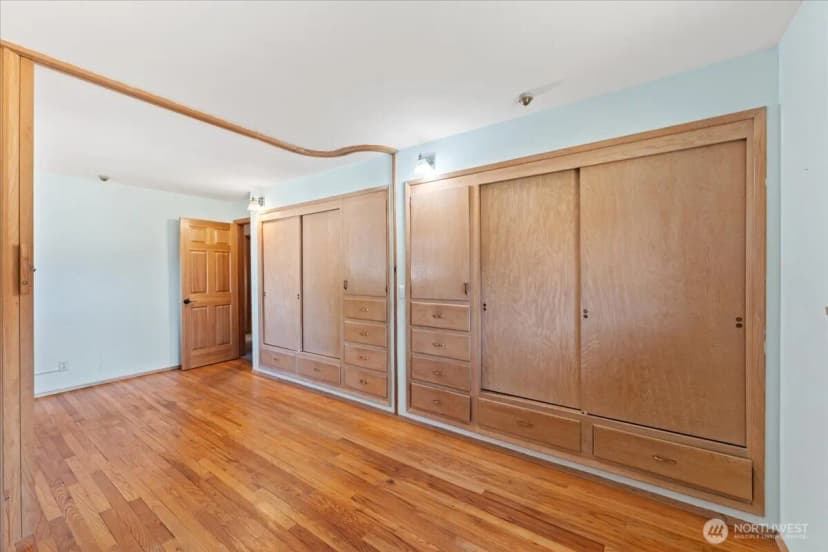 Property photo for 29860 Marine View Drive Sw, Federal Way photo 21