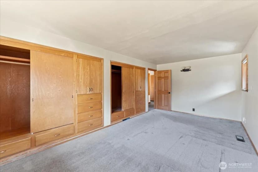 Property photo for 29860 Marine View Drive Sw, Federal Way photo 18