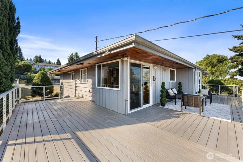 Property photo for 29860 Marine View Drive Sw, Federal Way photo 8