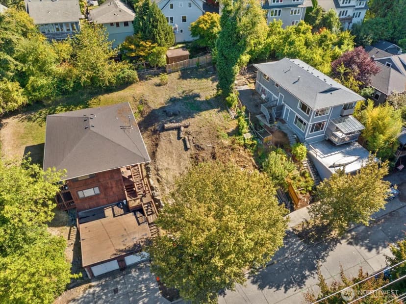 Property photo for 3820 23rd Avenue Sw, Seattle photo 5