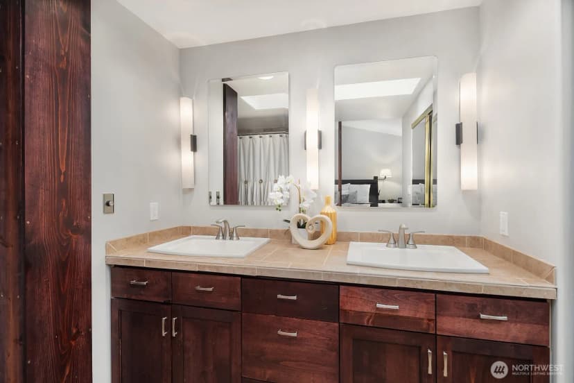 Property photo for 21422 Se 37th Street, Sammamish photo 22
