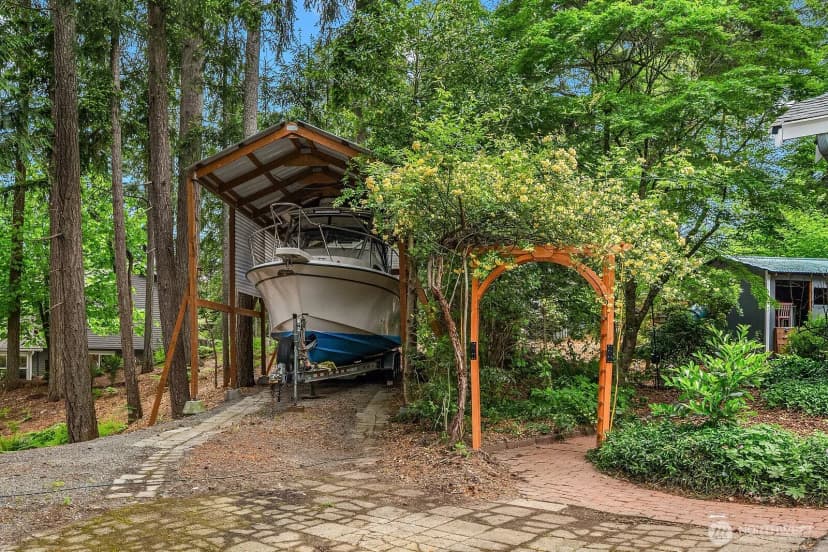 Property photo for 21422 Se 37th Street, Sammamish photo 32