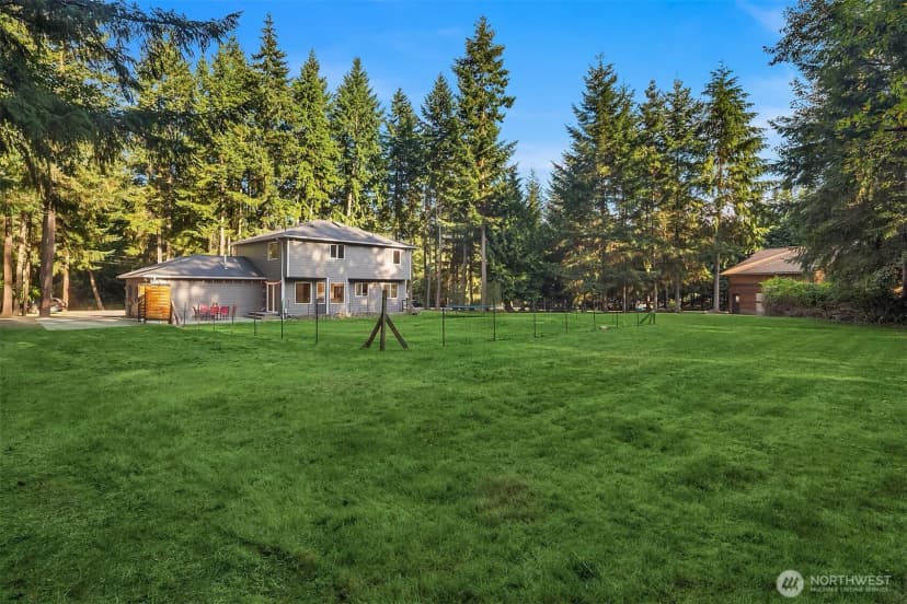 Property photo for 14728 58th Avenue Nw, Stanwood photo 30