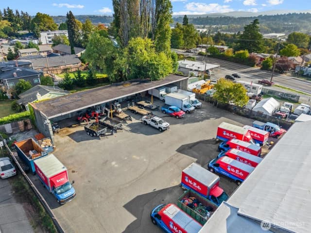 Property photo for 2000 S 116th Street, Seattle photo 4