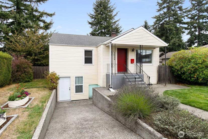 Property photo for 13424 2nd Avenue Sw, Burien photo 31