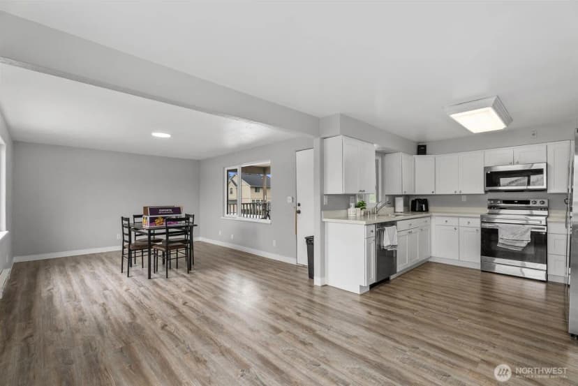 Property photo for 9412 Portland Avenue E, Tacoma photo 29