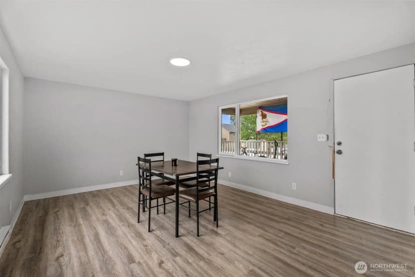 Property photo for 9412 Portland Avenue E, Tacoma photo 26