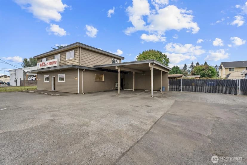 Property photo for 9412 Portland Avenue E, Tacoma photo 38