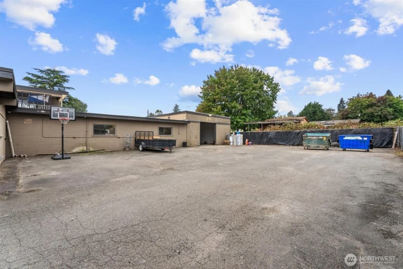 Property photo for 9412 Portland Avenue E, Tacoma photo 24