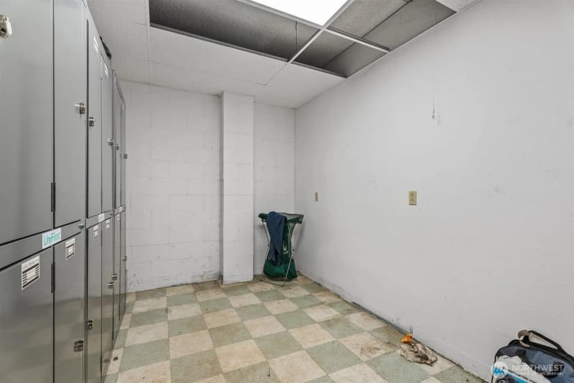 Property photo for 9412 Portland Avenue E, Tacoma photo 19