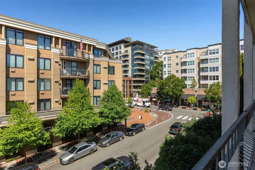 Property photo for 10129 Main Street #306, Bellevue photo 27
