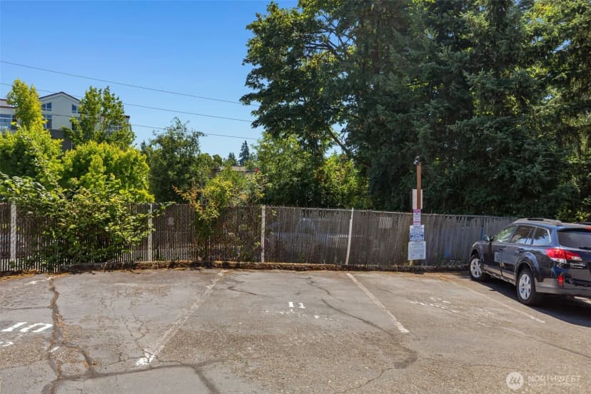 Property photo for 10129 Main Street #306, Bellevue photo 29