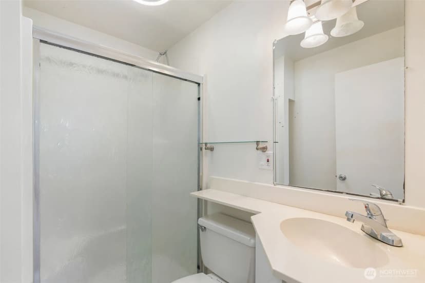 Property photo for 10129 Main Street #306, Bellevue photo 18