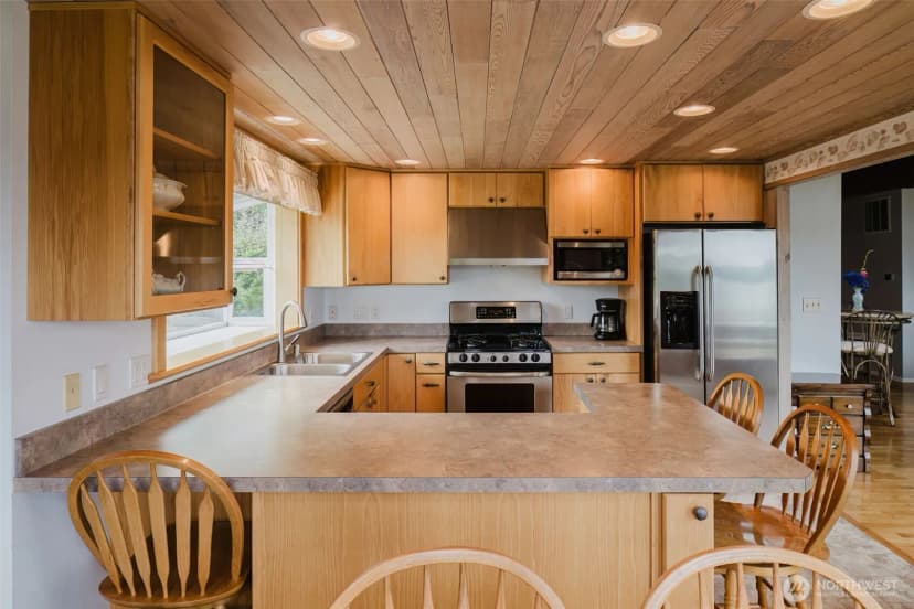Property photo for 8167 E Cricket Lane, Port Orchard photo 13
