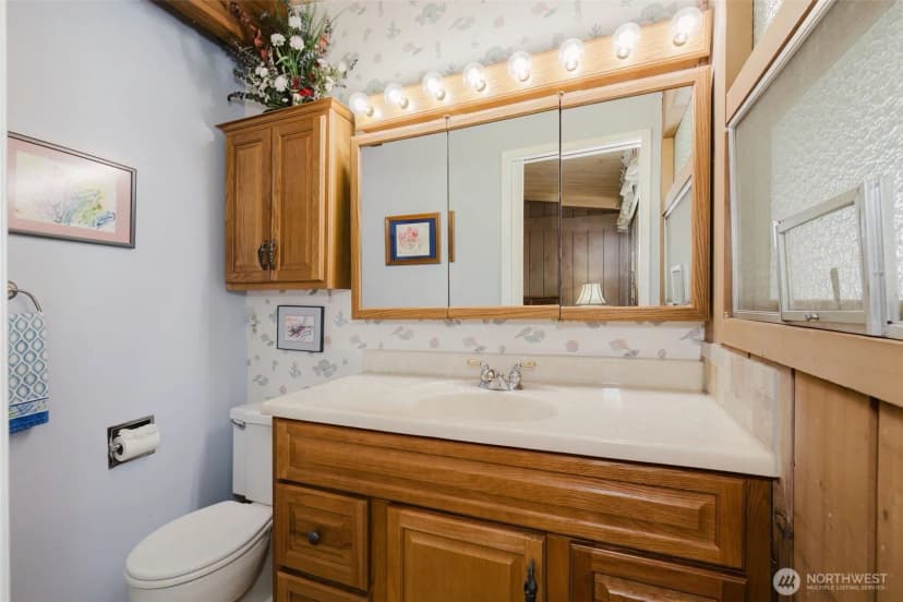 Property photo for 8167 E Cricket Lane, Port Orchard photo 18