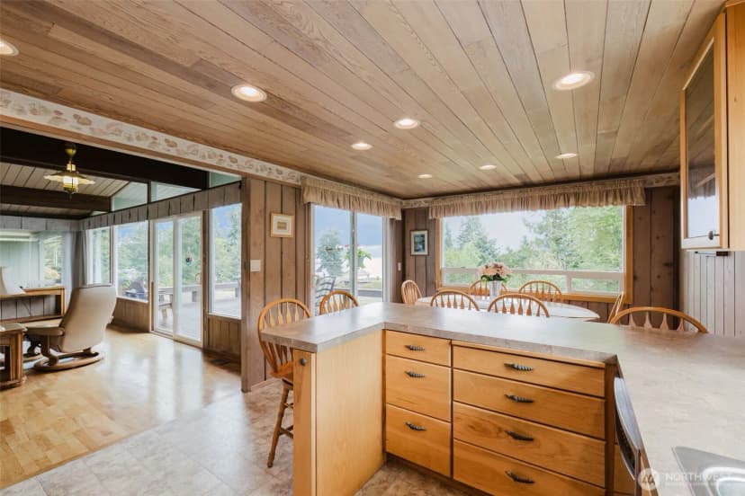 Property photo for 8167 E Cricket Lane, Port Orchard photo 9