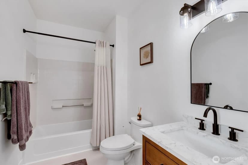 Property photo for 300 110th Avenue Ne #314, Bellevue photo 19