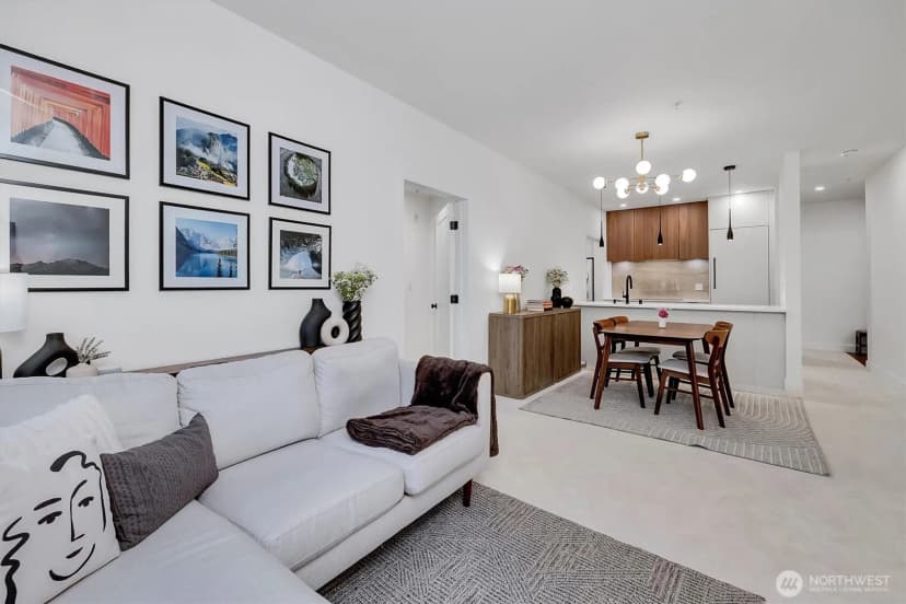 Property photo for 300 110th Avenue Ne #314, Bellevue photo 15