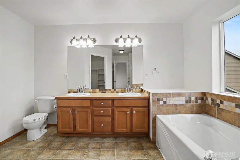Property photo for 2213 189th Street E, Tacoma photo 17