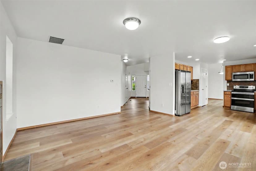 Property photo for 2213 189th Street E, Tacoma photo 13
