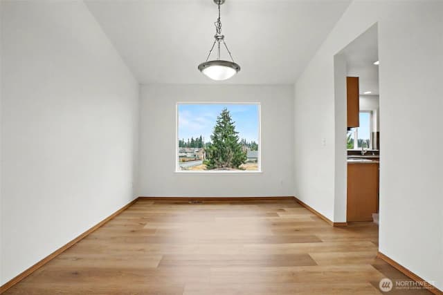 Property photo for 2213 189th Street E, Tacoma photo 4