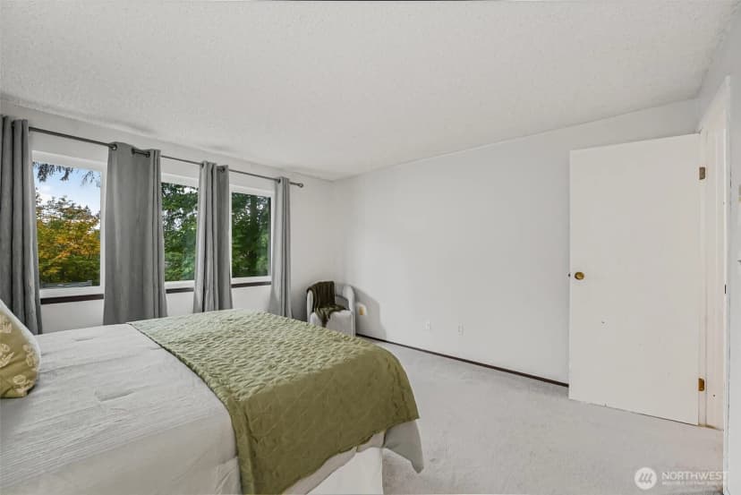 Property photo for 2702 Fir Street Se, Auburn photo 15