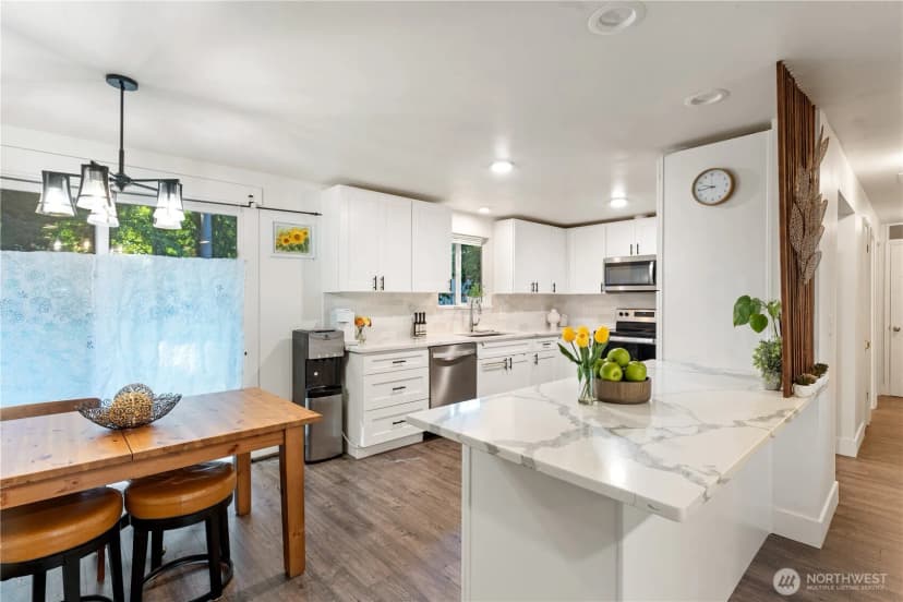 Property photo for 7328 Heinz Place, Lynnwood photo 9