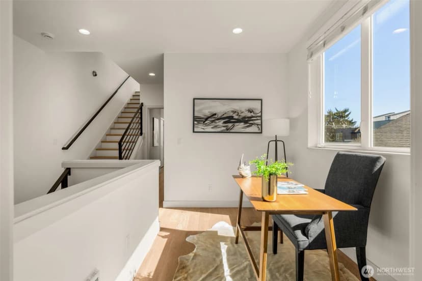 Property photo for 104 -a 19th E, Seattle photo 18