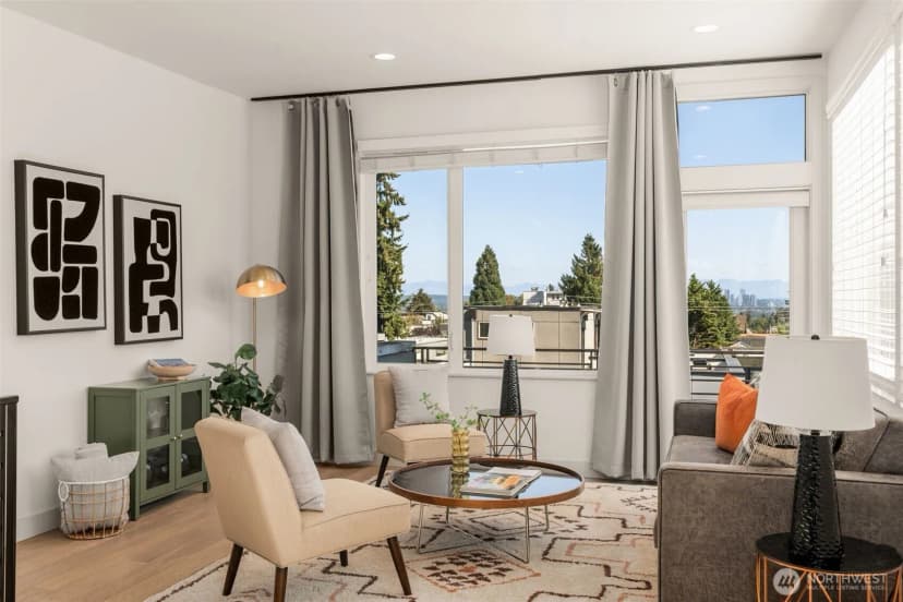 Property photo for 104 -a 19th E, Seattle photo 5