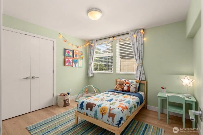 Property photo for 104 -a 19th E, Seattle photo 25