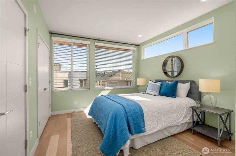 Property photo for 104 -a 19th E, Seattle photo 20