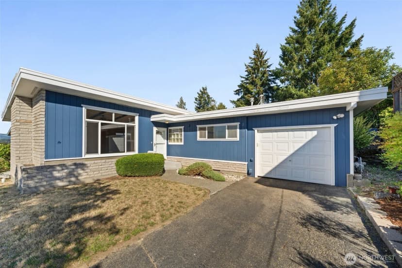 Property photo for 2124 E 17th Street, Bremerton photo 4
