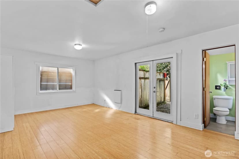 Property photo for 314 Nw 44th Street, Seattle photo 23