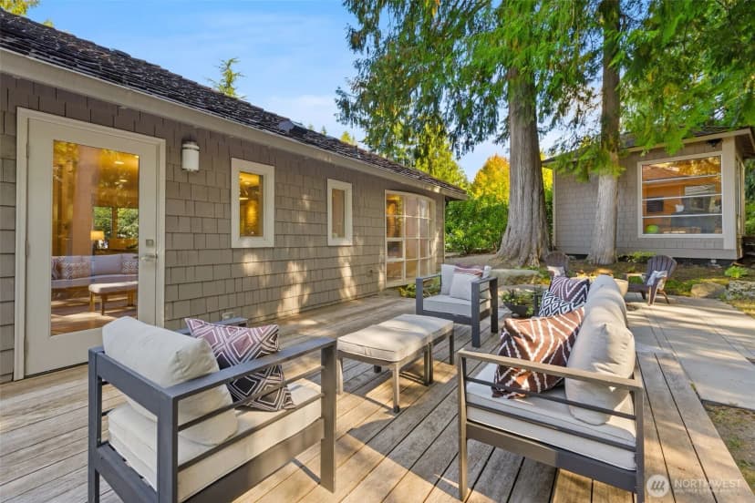 Property photo for 20535 Ne 37th Way, Sammamish photo 28