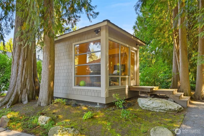 Property photo for 20535 Ne 37th Way, Sammamish photo 32
