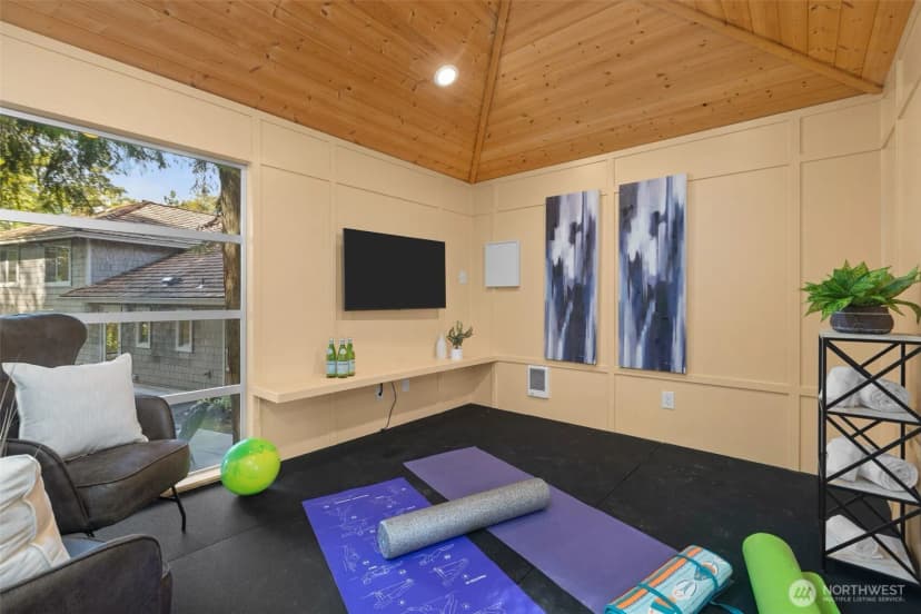 Property photo for 20535 Ne 37th Way, Sammamish photo 33