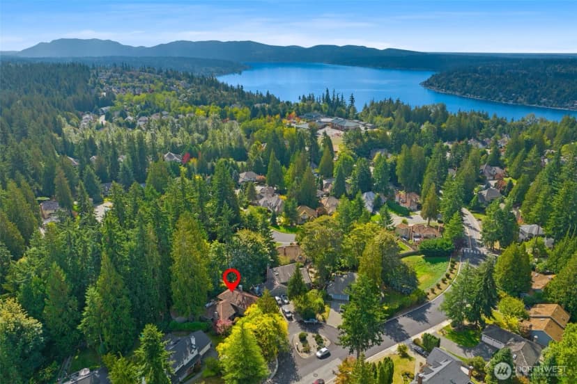 Property photo for 20535 Ne 37th Way, Sammamish photo 39