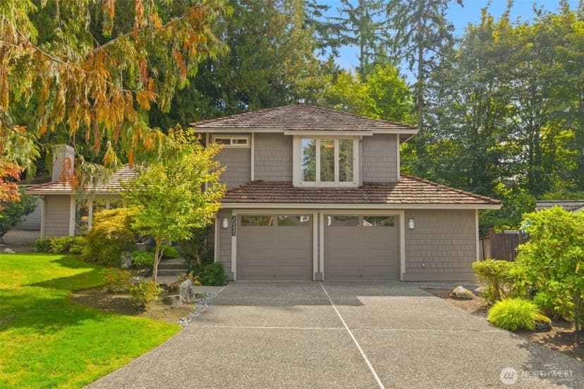 Property photo for 20535 Ne 37th Way, Sammamish photo 2