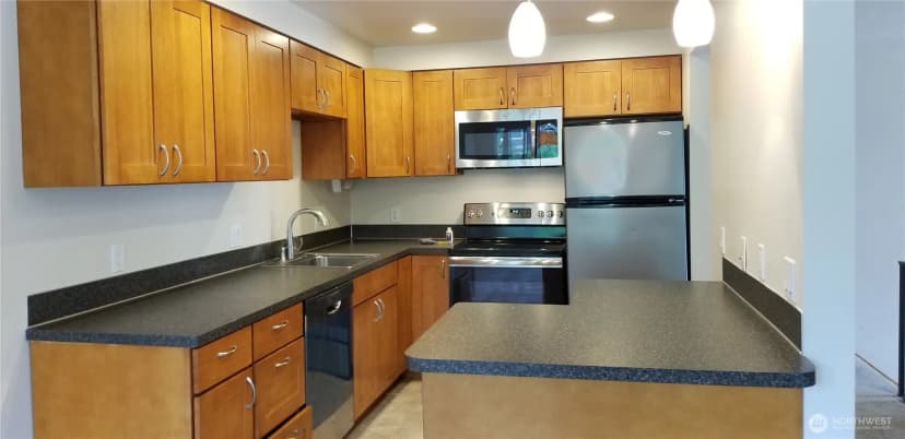 Property photo for 13807 Greenwood Avenue N, Seattle photo 22