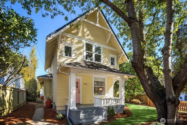 Property photo for 6702 20th Avenue Nw, Seattle