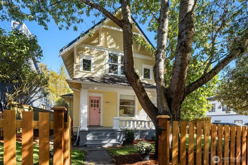 Property photo for 6702 20th Avenue Nw, Seattle photo 35