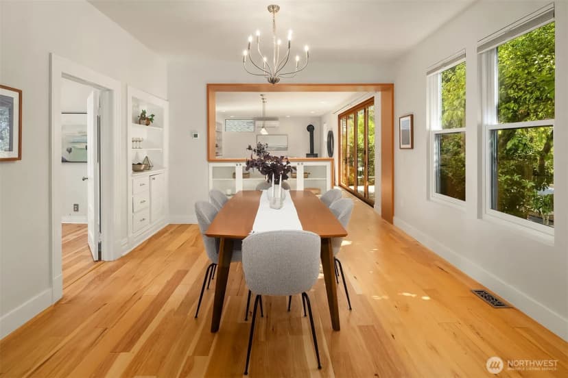 Property photo for 6702 20th Avenue Nw, Seattle photo 6