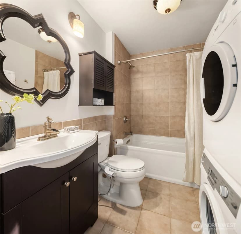Property photo for 6702 20th Avenue Nw, Seattle photo 32