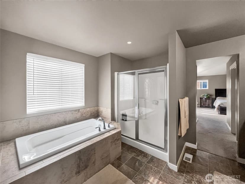 Property photo for 6321 Thomas Place Se, Auburn photo 18