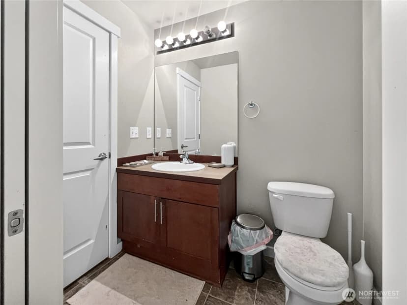 Property photo for 6321 Thomas Place Se, Auburn photo 24