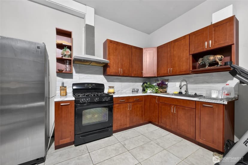 Property photo for 6321 Thomas Place Se, Auburn photo 11