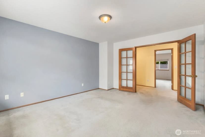 Property photo for 15928 Larch Way, Lynnwood photo 14